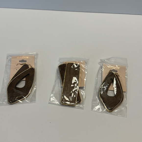 Blossom (Set of 3) Brown with Gold Trim New in Package - Picture 13 of 17